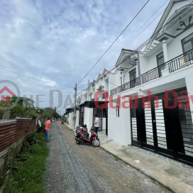Tan Binh house for sale right at the fish wharf intersection, just need 300 million to get the house to move in _0