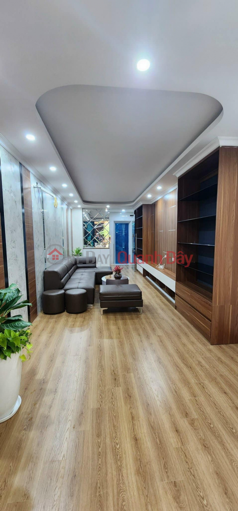 House for sale 56m2 An Duong street, Tay Ho Garage Avoid favorable business 7.3 Billion VND _0