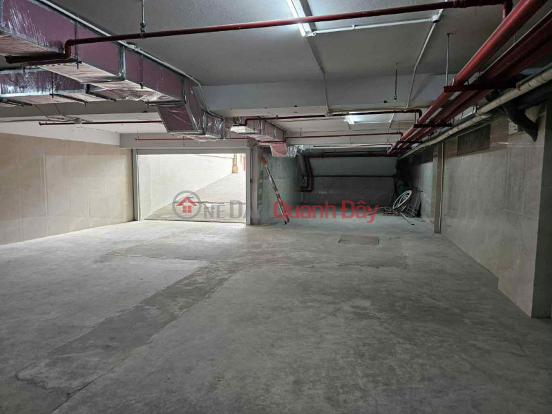 bán toà nhà văn phòng mặt phố Ngọc Thuỵ 240m x 8tầng, mặt tiền 9m, thông sàn kinh doanh | Việt Nam Bán đ 68 tỷ