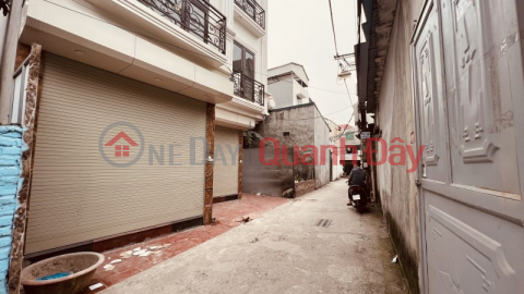 NEW HOUSE FOR SALE IN STATION STREET - CAR PARKED ENTRY BEAUTIFUL INTERIOR - NEAR FLOWER GARDEN _0