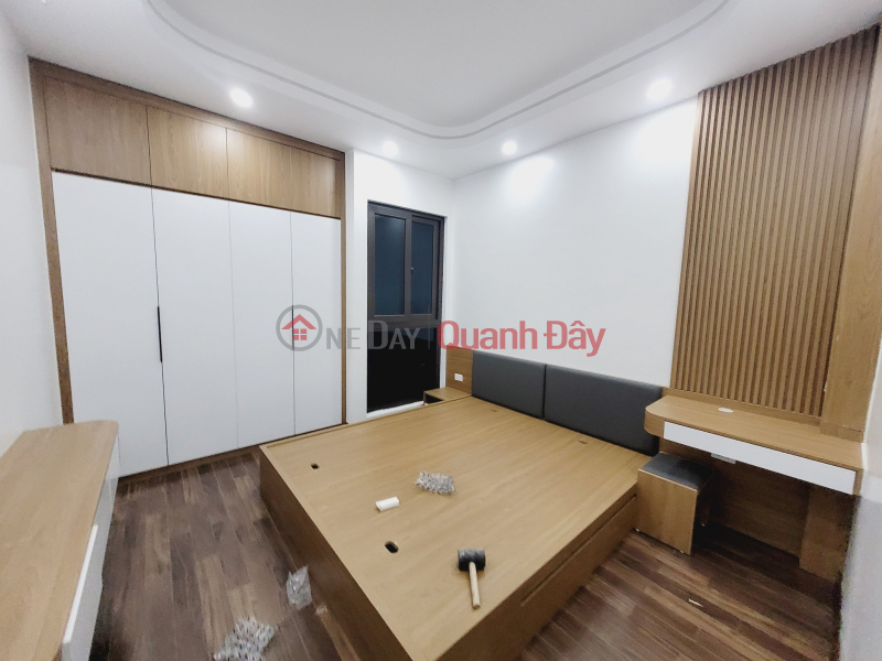 Bán nhà 5 tầng, ô tô đỗ cửa – Ngõ thẳng, cách phố Cầu Giấy chỉ 50m – Giá 15.5 tỷ Việt Nam Bán, đ 15,5 tỷ