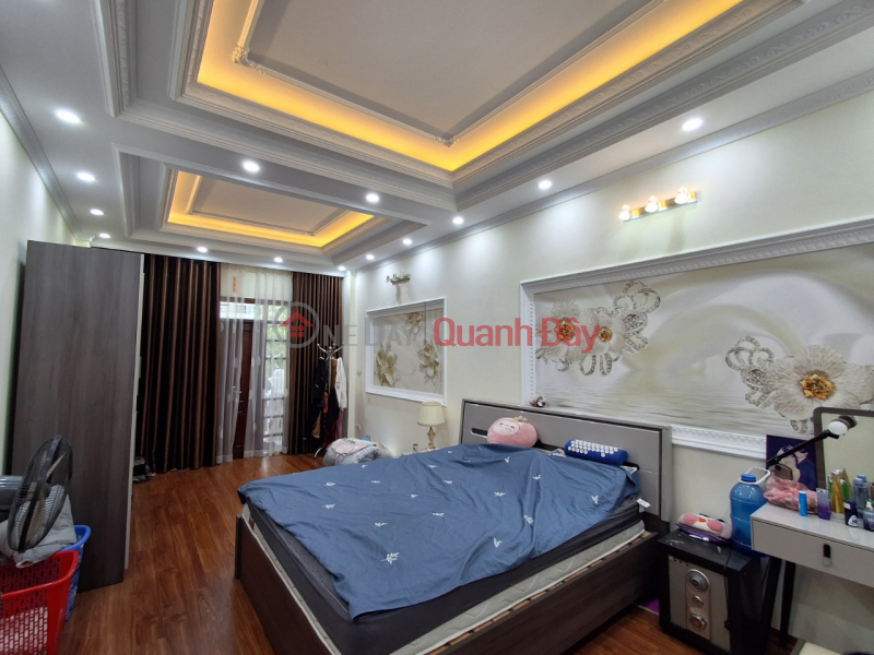 Duy nhất 1 căn phố Vĩnh Tuy Hai Bà Trưng 28m nhà 4 tầng mặt ngõ thông kinh doanh ở ngay nhỉnh 4 tỷ lh Niêm yết bán