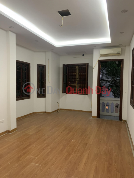 Linh Nam townhouse for rent, 200m2 x 3.5 floors, price 25 million VND, Vietnam | Rental đ 25 Million/ month