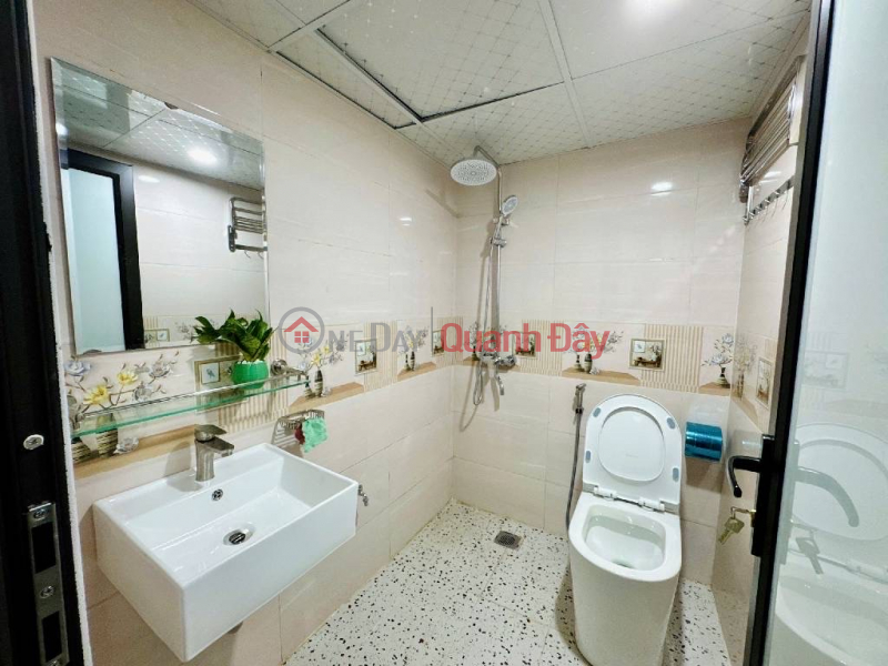 NGOC HA 18\\/32M PRICE ONLY 5.1 BILLION - FULL NICE INTERIOR, ALLEY, NEAR LAKE, CARS CAN AVOID | Vietnam, Sales | đ 5.1 Billion