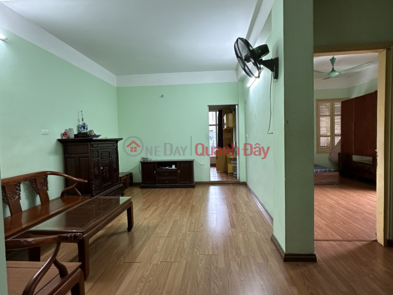 Collective house for rent on Phuong Liet Thanh Xuan street, 3 bedrooms, 8 million 5, right in the Bach - Kinh - Xay area Rental Listings