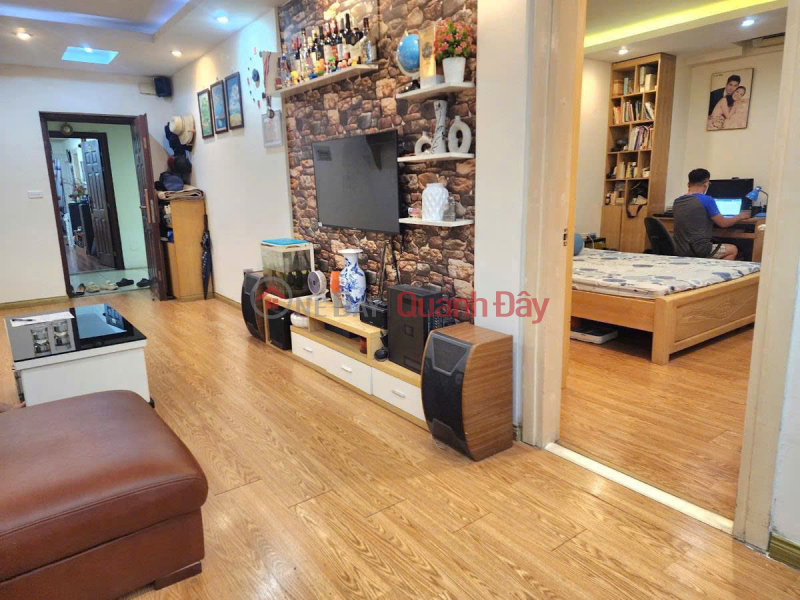  | Please Select Residential, Sales Listings đ 4.5 Billion