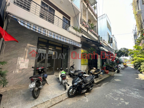 NHÀ ĐẸP- GIÁ TỐT CHÍNH CHỦ CẦN BÁN NHANH CĂN NHÀ tại quận Thanh Khê, TP Đà Nẵng _0