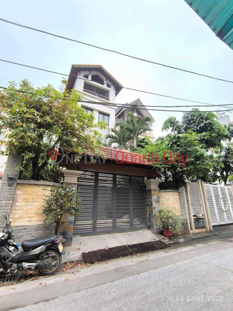 Ngoc Thuy garden villa for sale, 190m x 4 floors, 7.6m frontage, car access, rear expansion _0