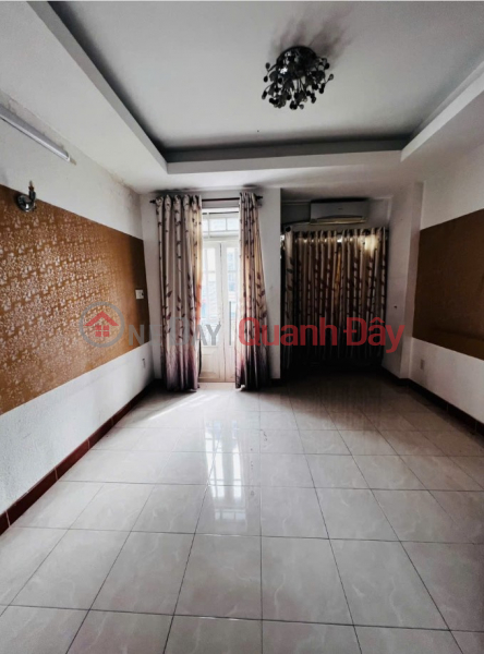 7 bedroom house for rent on To Hien Thanh street, District 10, price 32 million Rental Listings