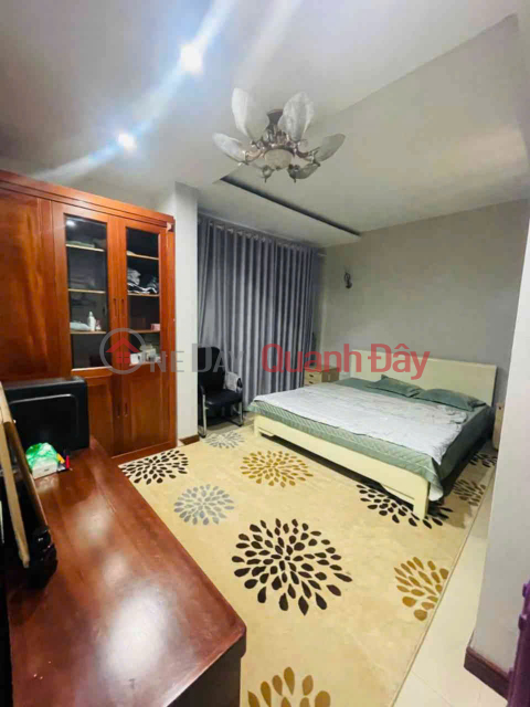 PHÂN LÔ VIP TT CẦU GIẤY – 100M² – 7 TẦNG CÓ HẦM – Ô CHỜ THANG MÁY – VỈA HÈ Ô TÔ TRÁNH _0