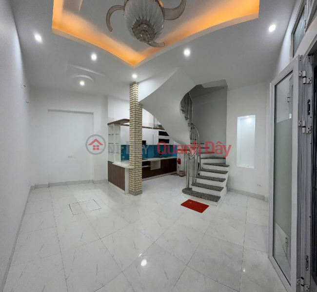 Vương Thừa Vũ 30m 6 tầng chỉ 7,65 tỷ, ngõ nông, rộng, thoáng, không gian yên Tĩnh Niêm yết bán