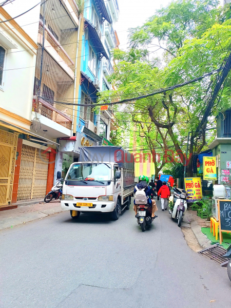 House for sale on VO VAN DUNG, Dong Da. Area 50m2, 5 floors, frontage 4.1m. Alley frontage near District Party Committee, for business, Vietnam, Sales | đ 17.1 Billion