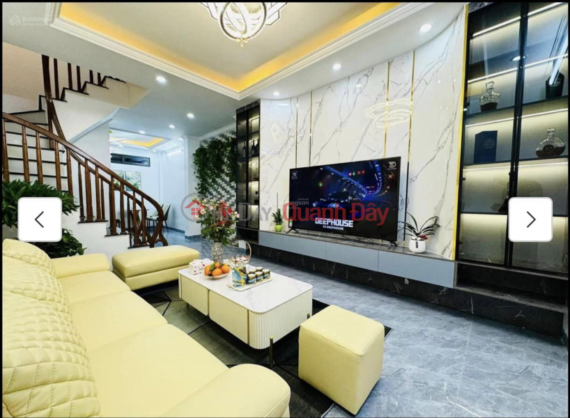 PRIVATE HOUSE FOR RENT IN THAI HA CAR LANE, 43M2, 4.5 FLOORS, 2 BEDROOM, 3WC, 26 MILLION. PEAK BUSINESS - PRIORITY, Vietnam Rental đ 26 Million/ month