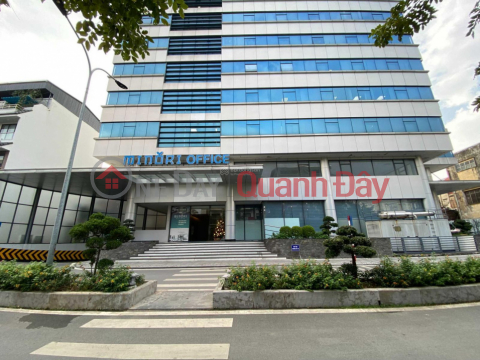 Own a professional, luxurious office priced at 250k\/m2 at the intersection of Minh Khai-Truong Dinh-Bach Mai _0