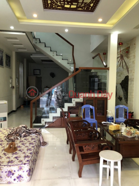 Beautiful house for sale with 3 floors in Hai Chau next to the gate of Da Nang International Airport, Thi Sach street _0