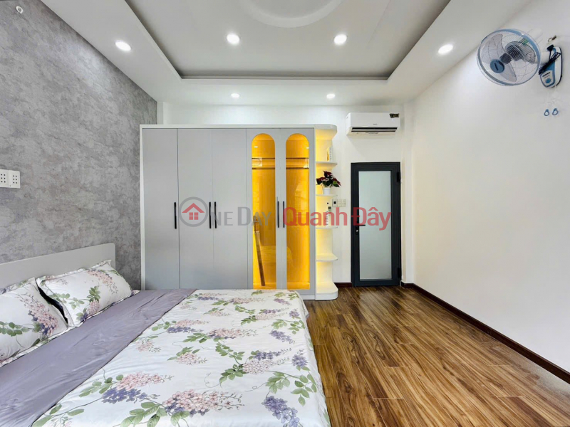 đ 4.25 Billion, 2-Story Concrete House with Airport View Only 4.25 Billion