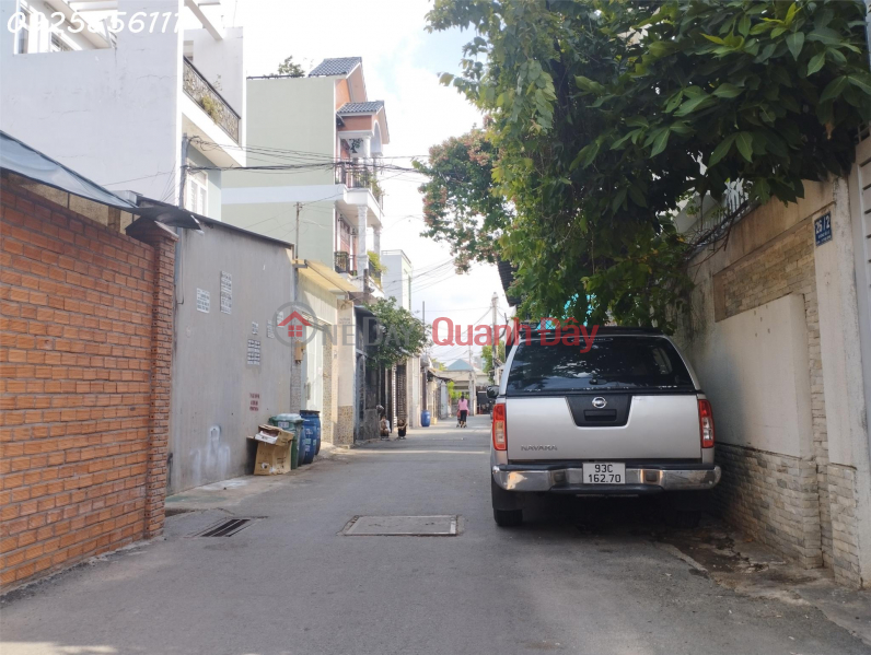 House for sale in high residential area - Alley 2 Cars avoid - 4 floors - just over 6 billion tl Sales Listings