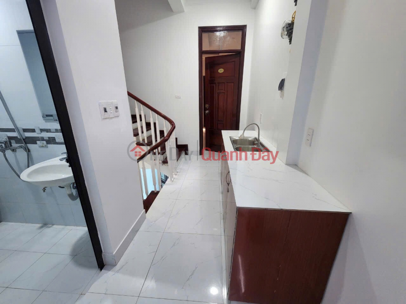 I am the owner and need to sell a house in Minh Khai - Hoang Mai District - 8 rooms fully furnished Vietnam Sales, đ 11.5 Billion