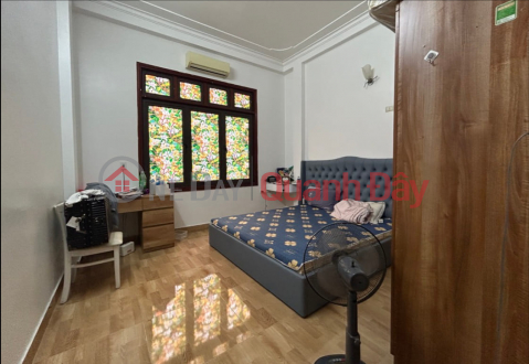 House for sale at Tran Duy Hung, 60m2, divided into 4 floors, with sidewalk, price only 12 billion, no feng shui error, no planning _0