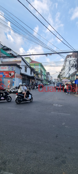 Urgent sale of business front land on Tran Nhat Duat street, Da Lat, price 12.5 billion Sales Listings