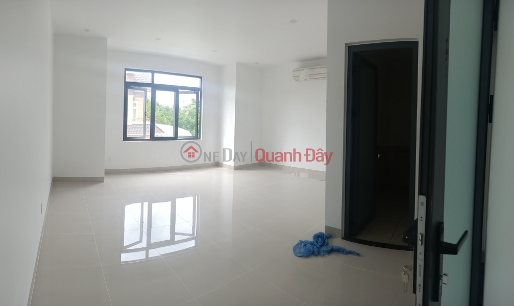 Property Search Vietnam | OneDay | Nhà ở Niêm yết cho thuê Cho thuê văn phòng 35 - 150m2 mới xây 100% Khang Điền Intresco Q9