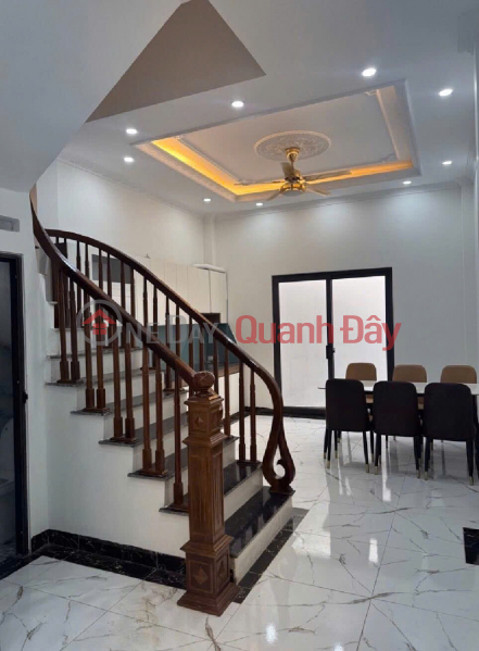 CHỦ CẦN TIẾN BÁN GẤP THANG MÁY GARA Ô TÔ VÀO NHÀ 60m2 - 6 TẦNG HƠN 6 TỶ., Việt Nam Bán, đ 6,3 tỷ