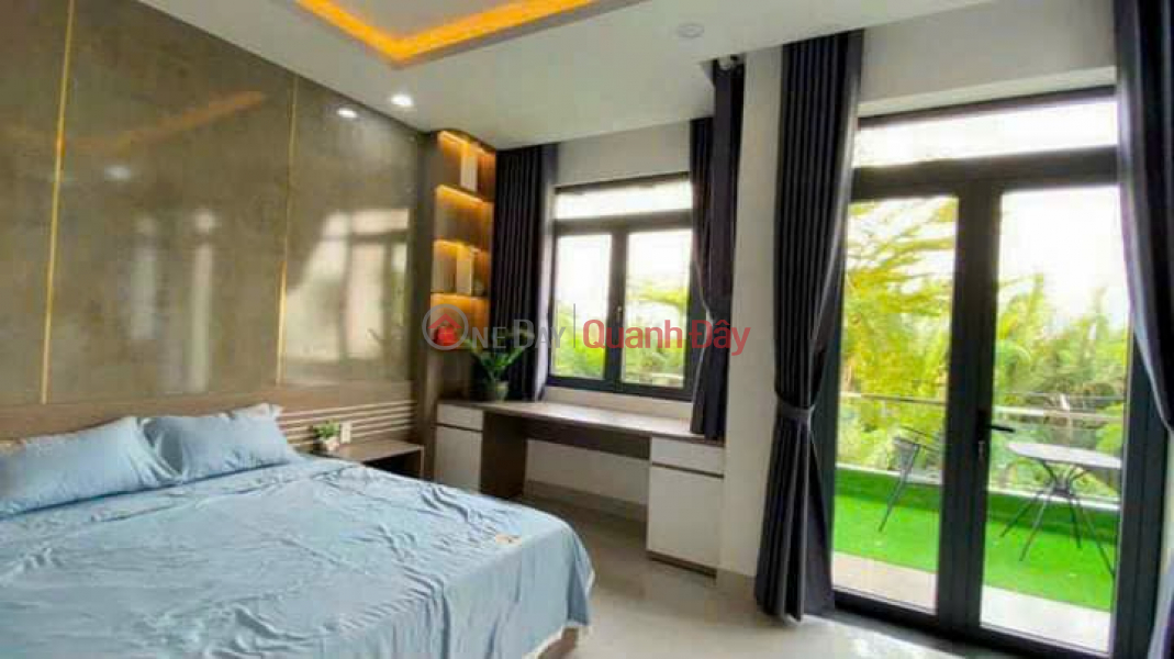 đ 7.5 Billion, Townhouse on Huynh Tan Phat street, 4 floors, fully furnished, cheap price