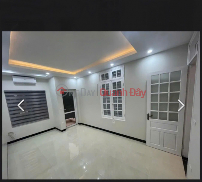 Property Search Vietnam | OneDay | Residential Sales Listings House for sale in Ngoc Hoi, sidewalk, 10m wide, business area 64.5m, 5 floors, frontage 4.7m, price 11.5 billion negotiable.