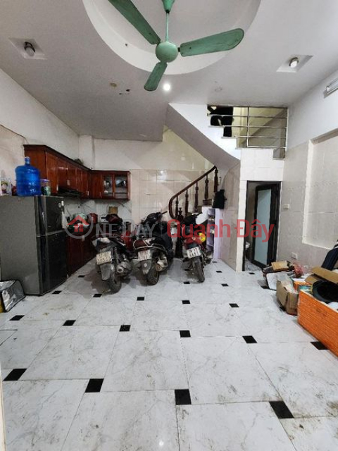 Selling Thanh Lan house 30m 5 floors 10m to the street starting price 3 _0