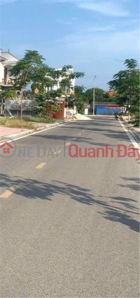 Selling 2352m2 of residential land in Dong Hung, Thai Binh, truck road to the land, 60m frontage, price 18 billion. Sales Listings