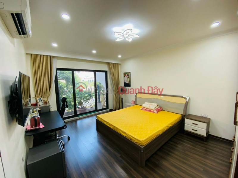 đ 28 tỷ, nhà đẹp Bồ Đề, lô góc, view hồ, vỉa hè, ôtô dừng đỗ ngày đêm