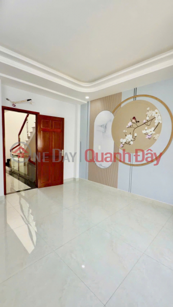 đ 7.3 Billion Tay Lan - Straight frontage, 8m wide paved road - (4 x 15m) - 5-story reinforced concrete building - 7.3 Billion VND