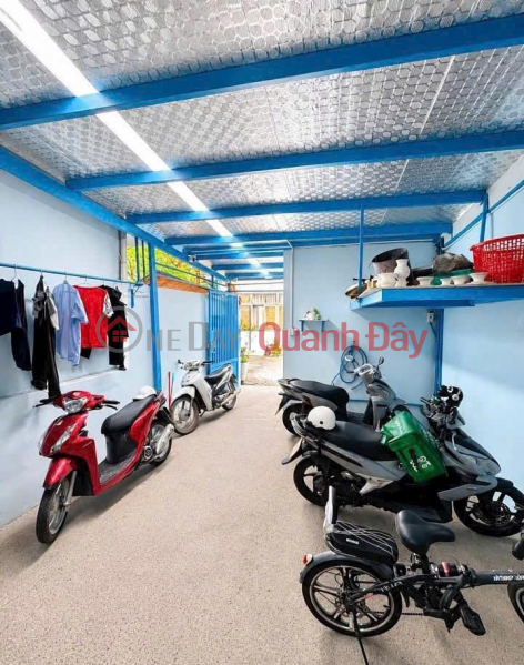 HOUSE GENERATING 300 MILLION VND\\/YEAR, LOCATED IN A CAR-ACCESSIBLE ALLEY ON BUI VAN BA STREET, PRICED AT JUST OVER 9.9 BILLION VND. | Vietnam, Sales, đ 9.9 Billion