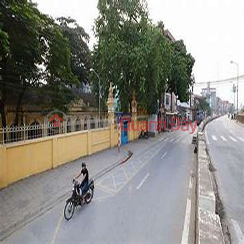 House for sale in Dong Ngac - Bac Tu Liem 55m2 6 floors elevator price only nearly 9 billion _0