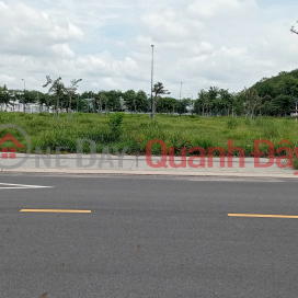 Land for sale in Hoa Loi 14-6 Ben Don Hoa Loi Ben Cat Binh Duong Area: 5x18 = 90 m2 100% residential land Near industrial park _0