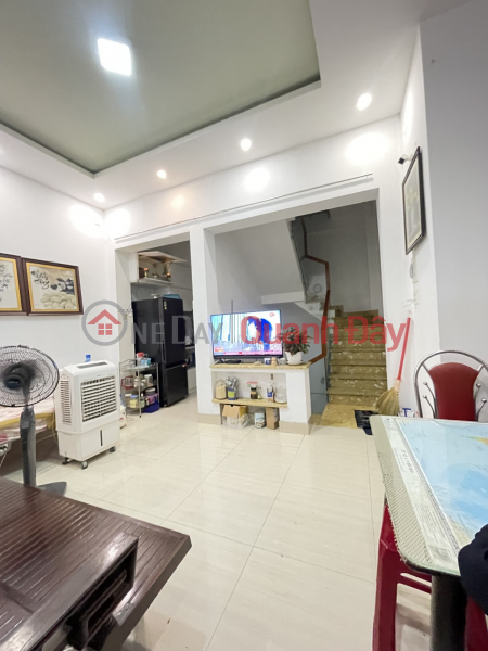 71m2 3-storey house with busy business frontage on Nguyen Hoang, Thanh Khe, Da Nang. Sales Listings