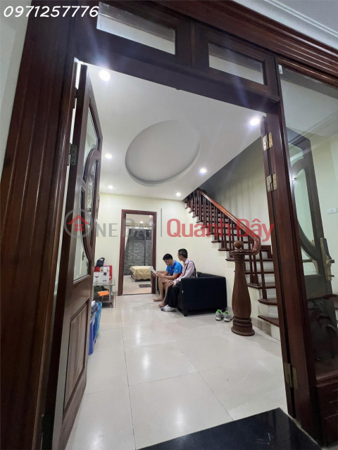 - TRINH DINH CUU - HOANG MAI - AREA: 54.5m2 - 5 FLOORS - FRONTAGE - 3.8m - FREE INTERIOR FFUN, 100% GENUINE LIM WOOD FLOOR AND DOOR _0