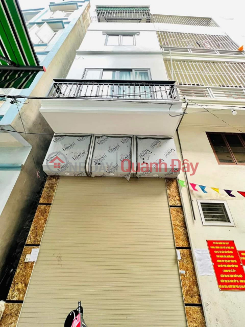 House for sale in the center of Thanh Xuan District, 4 floors right away, 3.5m frontage, wide car lane, about 5 billion. _0