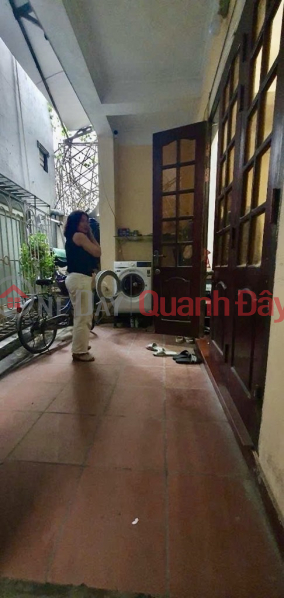 ONLY 5.2 BILLION! 3-STOREY HOUSE IN HONG TIEN - CARS PARKING AT THE GATE - THROUGH ALLEY - LONG BIEN CENTER! | Vietnam | Sales đ 5.2 Billion