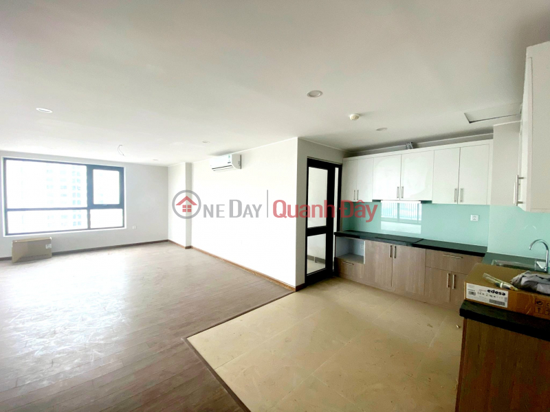 RARE Nam Trung Yen Apartment 2.5 billion, 70m2 2BRs, room windows, airy balcony Sales Listings
