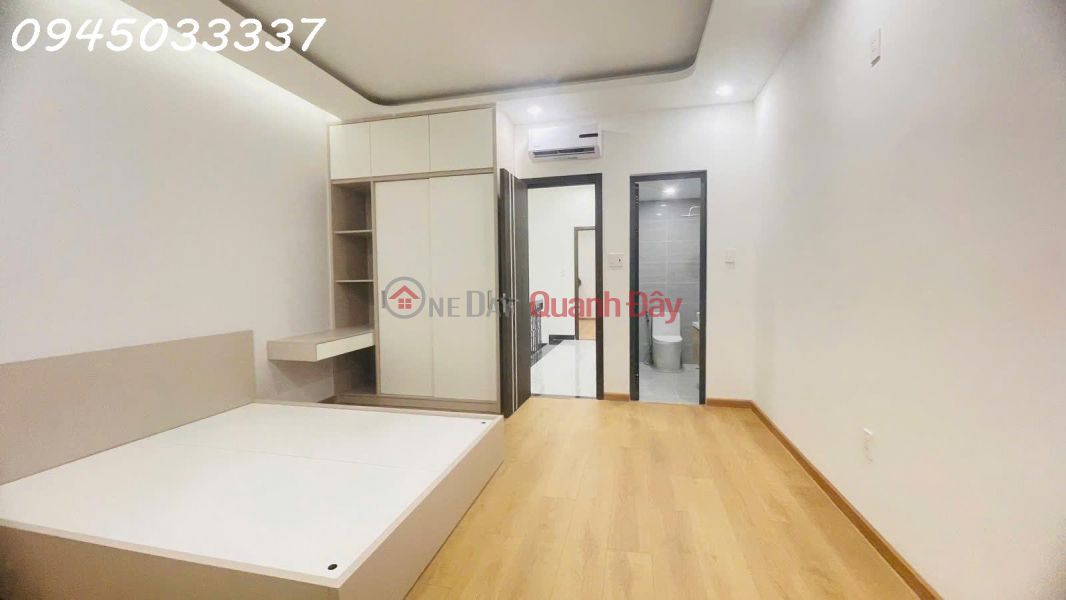 đ 5.1 Billion House for sale in Phu My Ward, District 7, land area 70m2 (4.2m x 16.5m),price 5.1 billion VND.