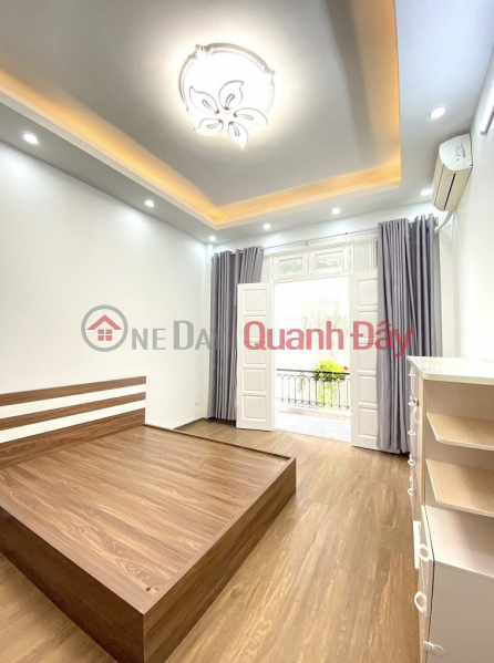 NHÀ ĐẸP PHÂN LÔ PHỐ TRUNG KÍNH – DÂN TRÍ CAO, AN NINH TỐT - 4T X 55M2, 6.68 TỶ Việt Nam, Bán, đ 6,68 tỷ