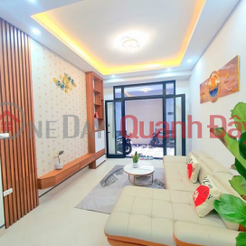 House for sale 81m2 Lane 189 An Duong, Tay Ho O Thong Diversified business 8.8 Billion VND _0