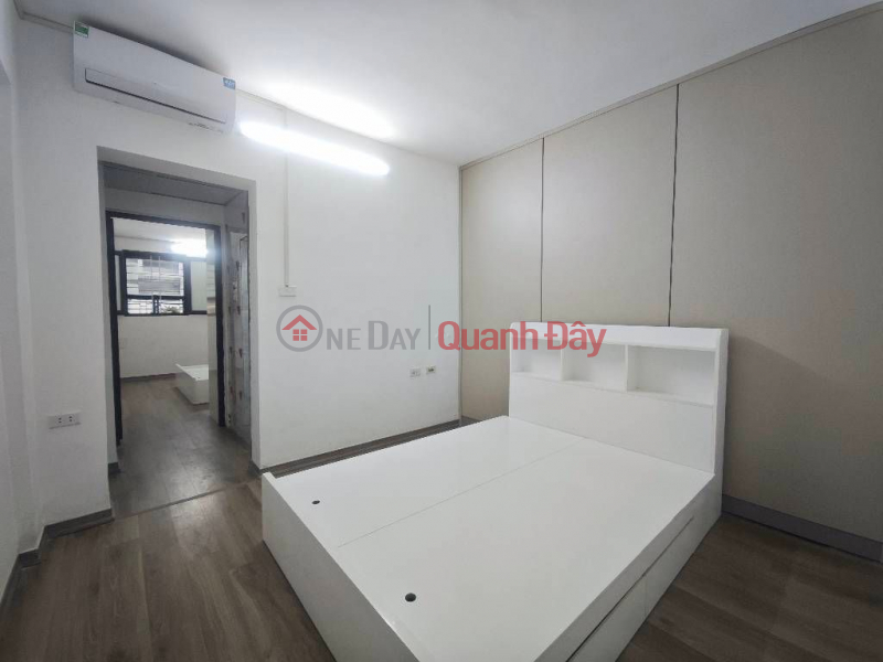 đ 4.46 Billion | Apartment in Bac Nghia Tan, 2nd floor - 60m² - Price 4.46 billion VND - Fully furnished, parking available near the staircase.