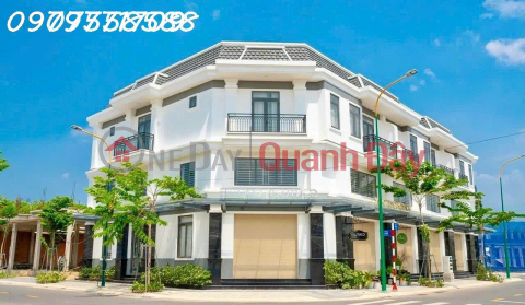 PRE-BUILT HOUSE NEAR BINH DUONG NEW CITY, 80M2 PRICE ONLY OVER 2 BILLION\/UNIT _0