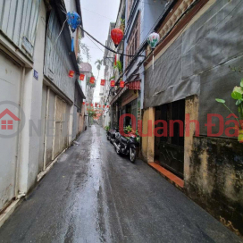 HOUSE FOR SALE WITH CAR LOT - CORNER LOT - GOLDEN SPECIFICATIONS IN TAY HO - Area: 100m², Frontage: 7.4m, Price: 21.5 billion _0