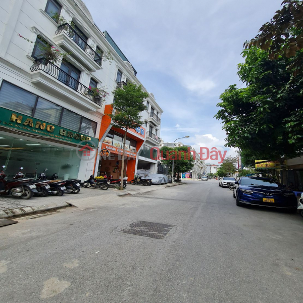 Only 2 billion x 40m2 of land in Trau Quy, Gia Lam, motorway, central location. Contact 0989894845 Sales Listings