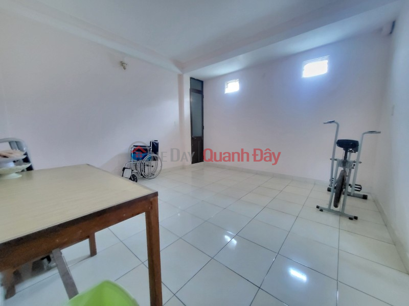 ► MT Hải Hồ 114m2, Ngang 7.5m, 3 tầng đúc, 5PN, sân Ô tô, đường luồn thoáng, 11.x tỷ | Việt Nam | Bán đ 11,8 tỷ