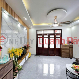 Nhà 5 tầng 30m², 3PN, Hoàng Mai - Giá 6 tỷ - Sổ đỏ chính chủ _0