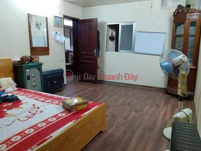Apartment for rent, 2nd floor, Dai La, 80m2, 3 bedrooms, 8 million for family, group of 6 people Rental Listings